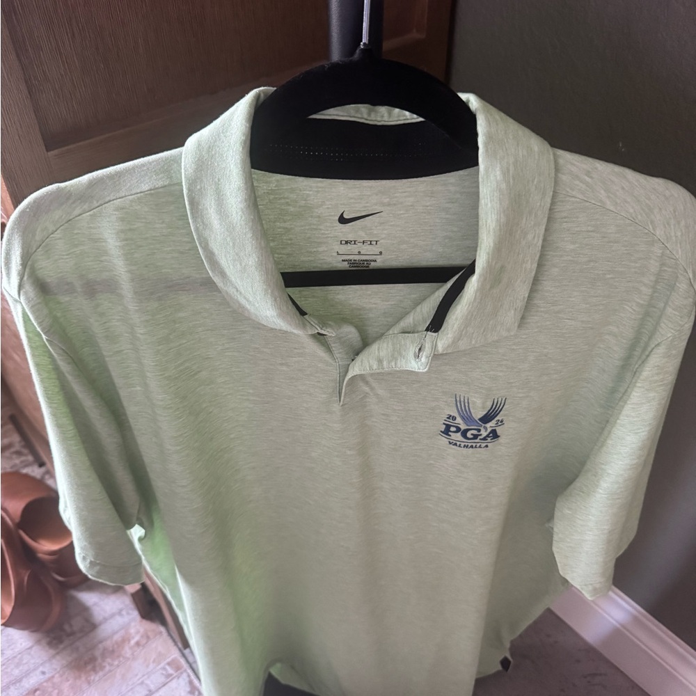 Nike Green Polo Shirt Classic Design